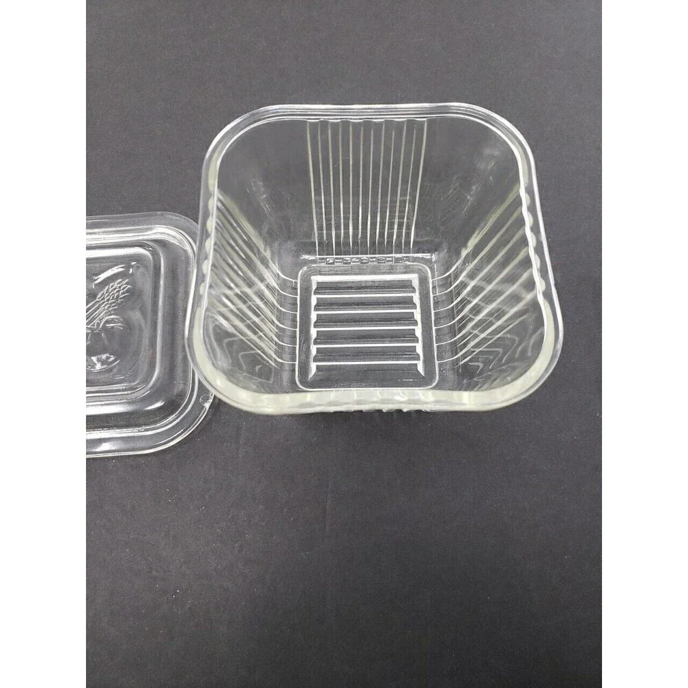 Vintage Federal Glass Refrigerator Bowl Dish Square Embossed Lid 2 small chips